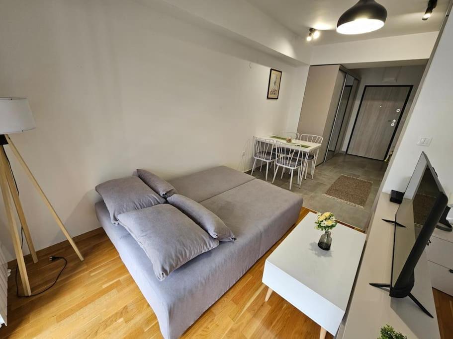 Milo Apartment Skopje Exterior foto